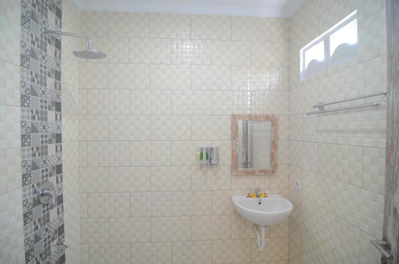 Kusuma Guesthouse 2 Чангу Экстерьер фото